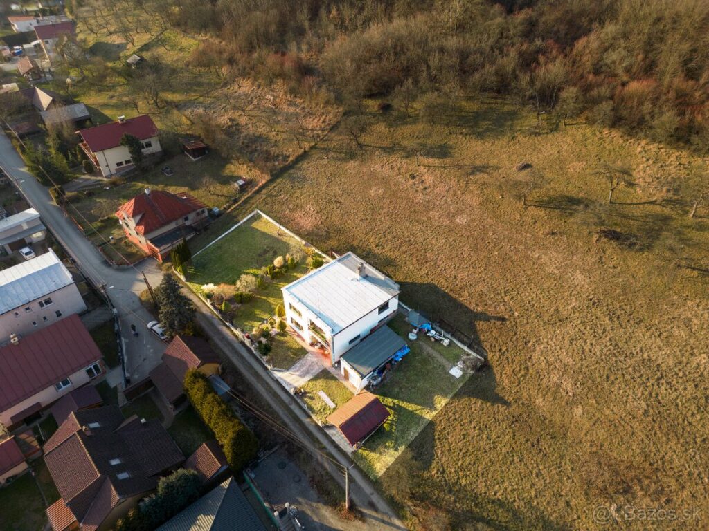 175993862